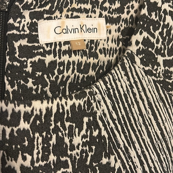 Calvin Klein, size 12 Dress, animal print - Picture 2 of 8